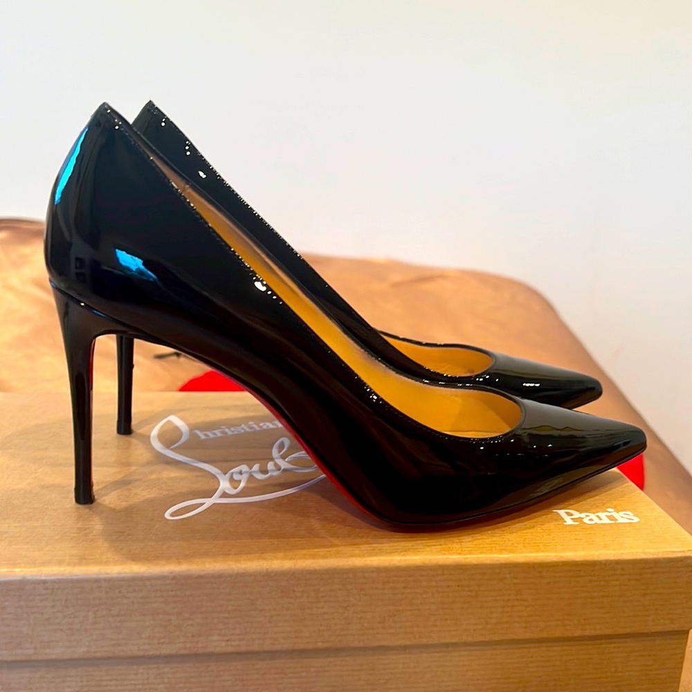 Christian Louboutin  'Kate' Black Patent  umps, Size 8 (38)